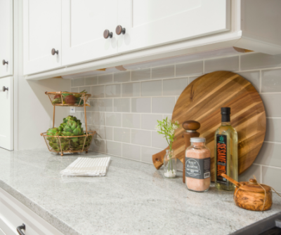 Clean kitchen countertop